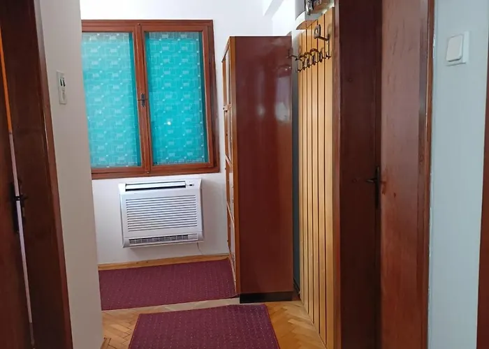 Tarik Apartments
